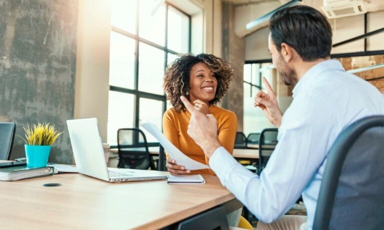 Efficient HR Support Helps Teams Stay Organized and Productive Daily